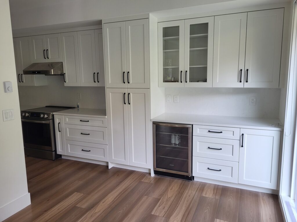 kitchen cabinets with durable surface drain cleaning.jpg | GPS: 49.149472, -122.511359